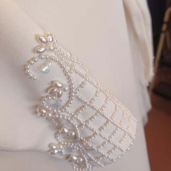 Priscilla of Boston Wedding Gown, - Picture 2 of 7